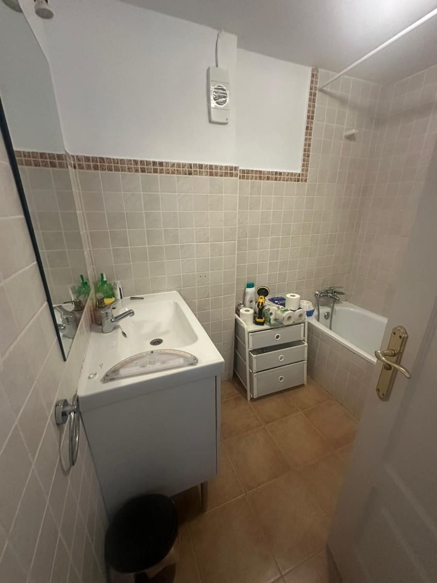 4 soverom Hus til leie i Benalmadena med garasje - € 2 050 (Ref: 9674806)
