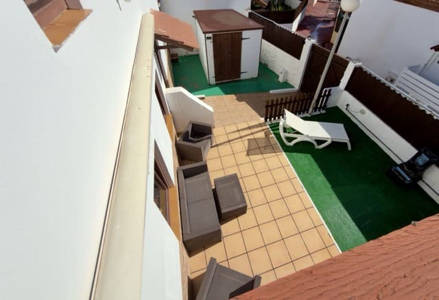 2 slaapkamer Appartement te koop in La Oliva met zwembad - € 210.000 (Ref: 9528731)