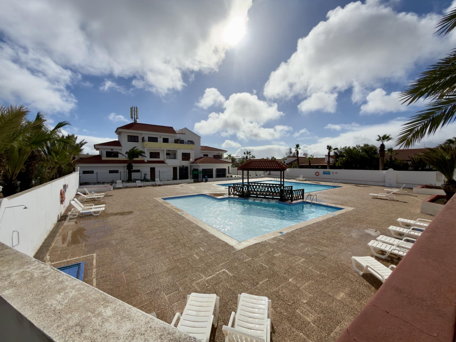 2 bedroom Apartment for sale in La Oliva with pool - € 210,000 (Ref: 9528731)