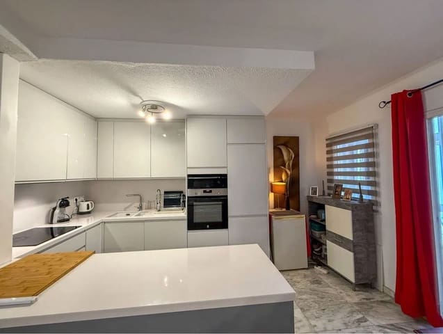 1 soverom Leilighet til salgs i Los Cristianos, Arona - € 315 000 (Ref: 9542152)