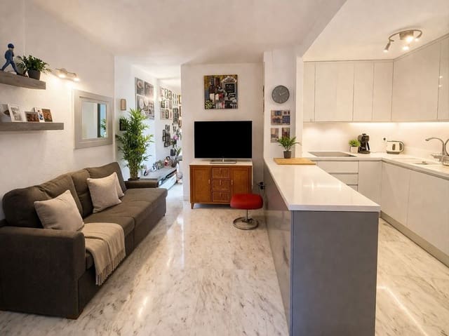 1 sypialnia Apartament na sprzedaż w Los Cristianos, Arona - 275 000 € (Ref: 9542152)