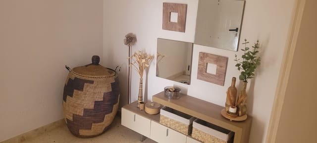 4 makuuhuone Maalaistalo myytävänä paikassa Antigua mukana 
autotalli - 315 000 € (Ref: 9542153)