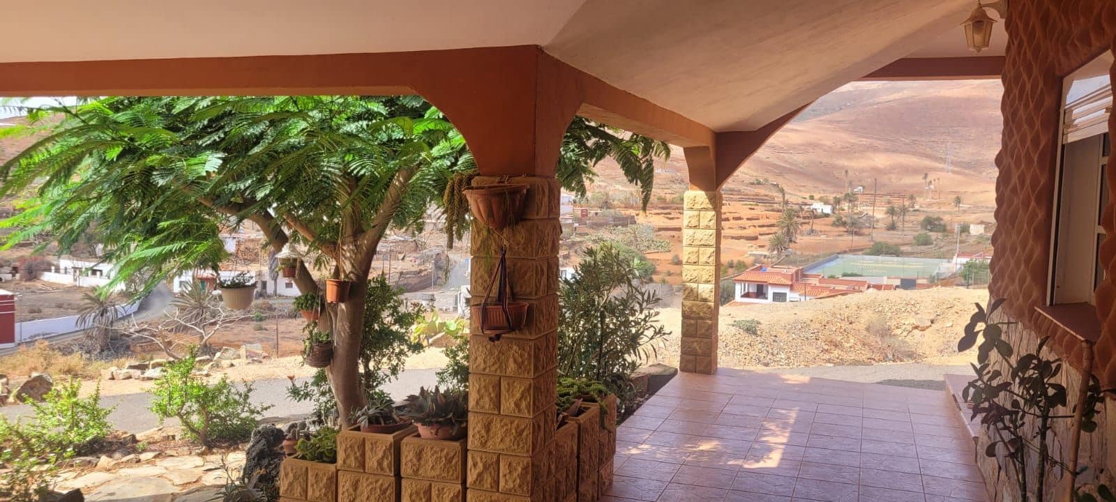 4 makuuhuone Maalaistalo myytävänä paikassa Antigua mukana 
autotalli - 315 000 € (Ref: 9542153)