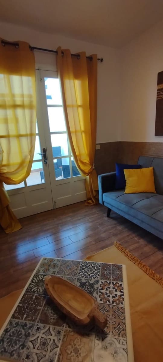 1 slaapkamer Appartement te koop in Caleta de Fuste met zwembad - € 169.000 (Ref: 9542155)