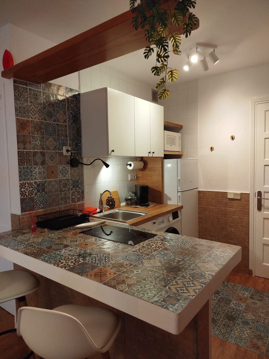 1 slaapkamer Appartement te koop in Caleta de Fuste met zwembad - € 169.000 (Ref: 9542155)