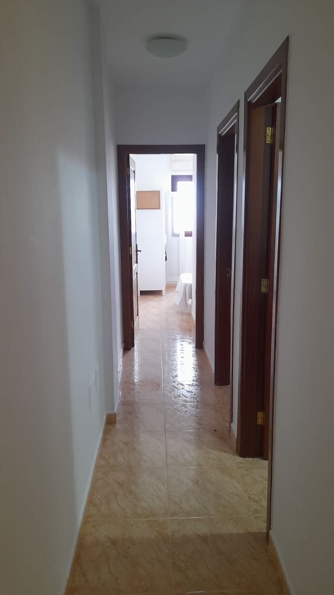 Piso de 2 habitaciones en Puerto del Rosario en venta - 132.000 € (Ref: 9542156)