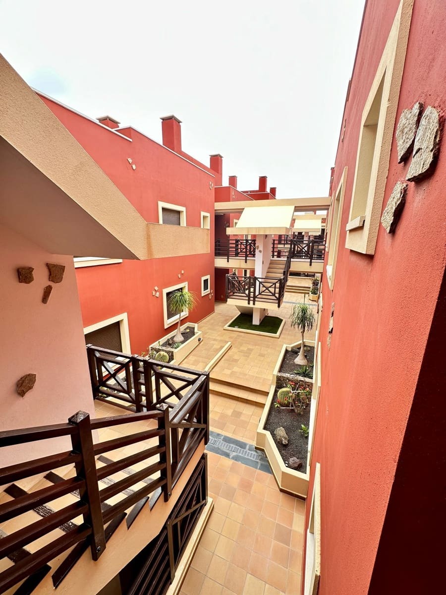 1 slaapkamer Appartement te koop in El Cotillo - € 198.000 (Ref: 9542160)