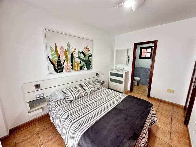 1 slaapkamer Appartement te koop in El Cotillo, La Oliva - € 198.000 (Ref: 9542160)