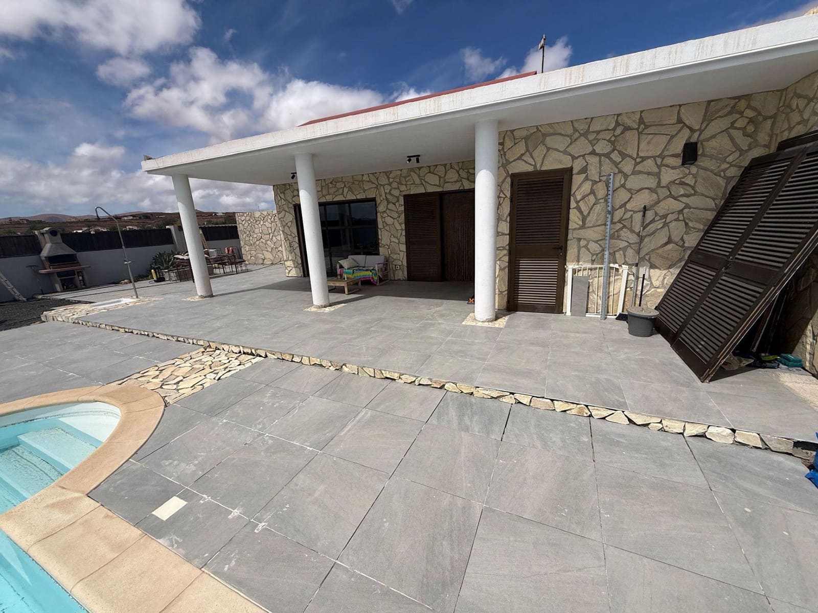 3 soverom Villa til salgs i Triquivijate med svømmebasseng garasje - € 499 000 (Ref: 9542161)