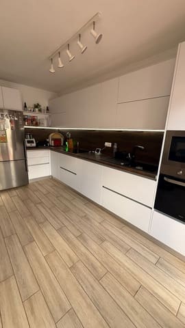 3 makuuhuone Omakotitalo myytävänä paikassa Puerto del Rosario mukana 
autotalli - 299 000 € (Ref: 9542162)