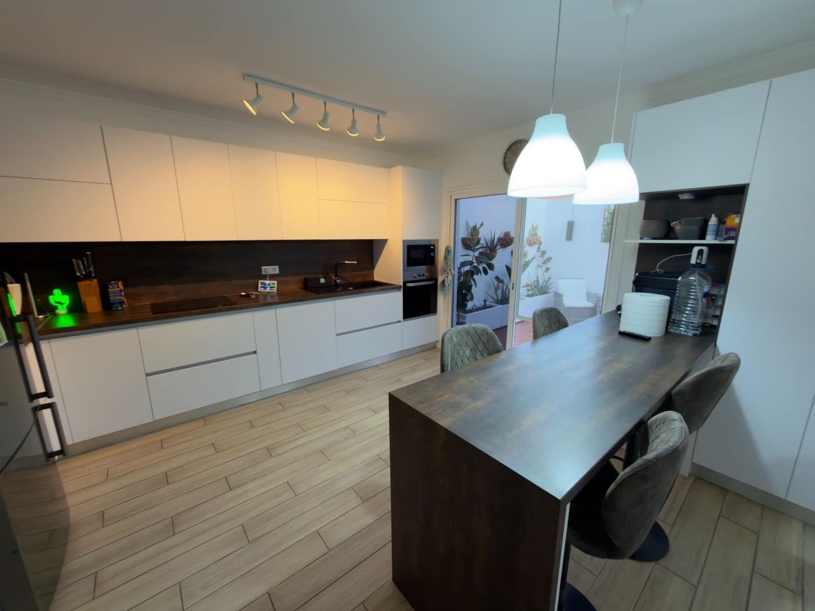 3 makuuhuone Omakotitalo myytävänä paikassa Puerto del Rosario mukana 
autotalli - 299 000 € (Ref: 9542162)