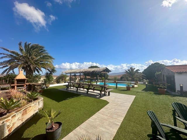 5 soverom Villa til salgs i Triquivijate, Antigua med svømmebasseng - € 499 000 (Ref: 9542163)