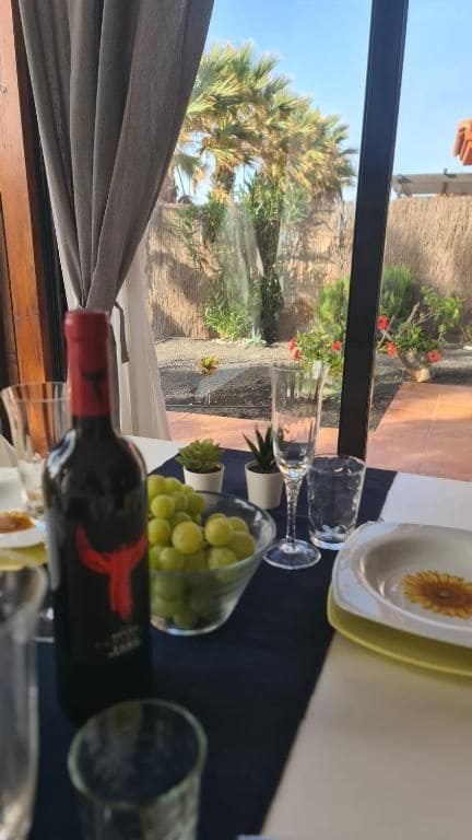 3 slaapkamer Villa te koop in Corralejo met zwembad garage - € 289.000 (Ref: 9542164)