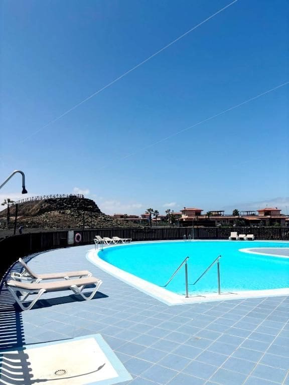 3 slaapkamer Villa te koop in Corralejo met zwembad garage - € 289.000 (Ref: 9542164)