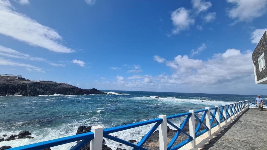 3 slaapkamer Villa te koop in Corralejo met zwembad garage - € 289.000 (Ref: 9542164)