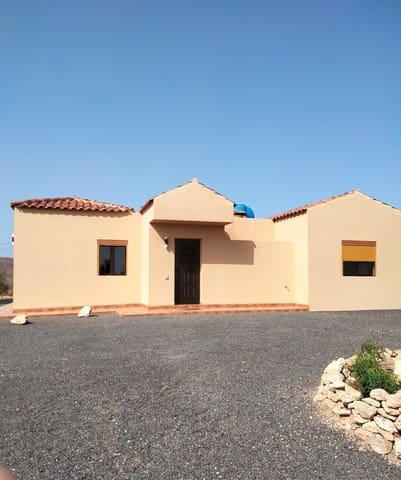 Finca/Casa Rural de 2 habitaciones en Tuineje en venta - 389.000 € (Ref: 9542165)
