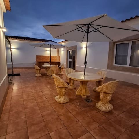 5 soveværelse Villa til salg i Tuineje med swimmingpool - € 695.000 (Ref: 9542166)