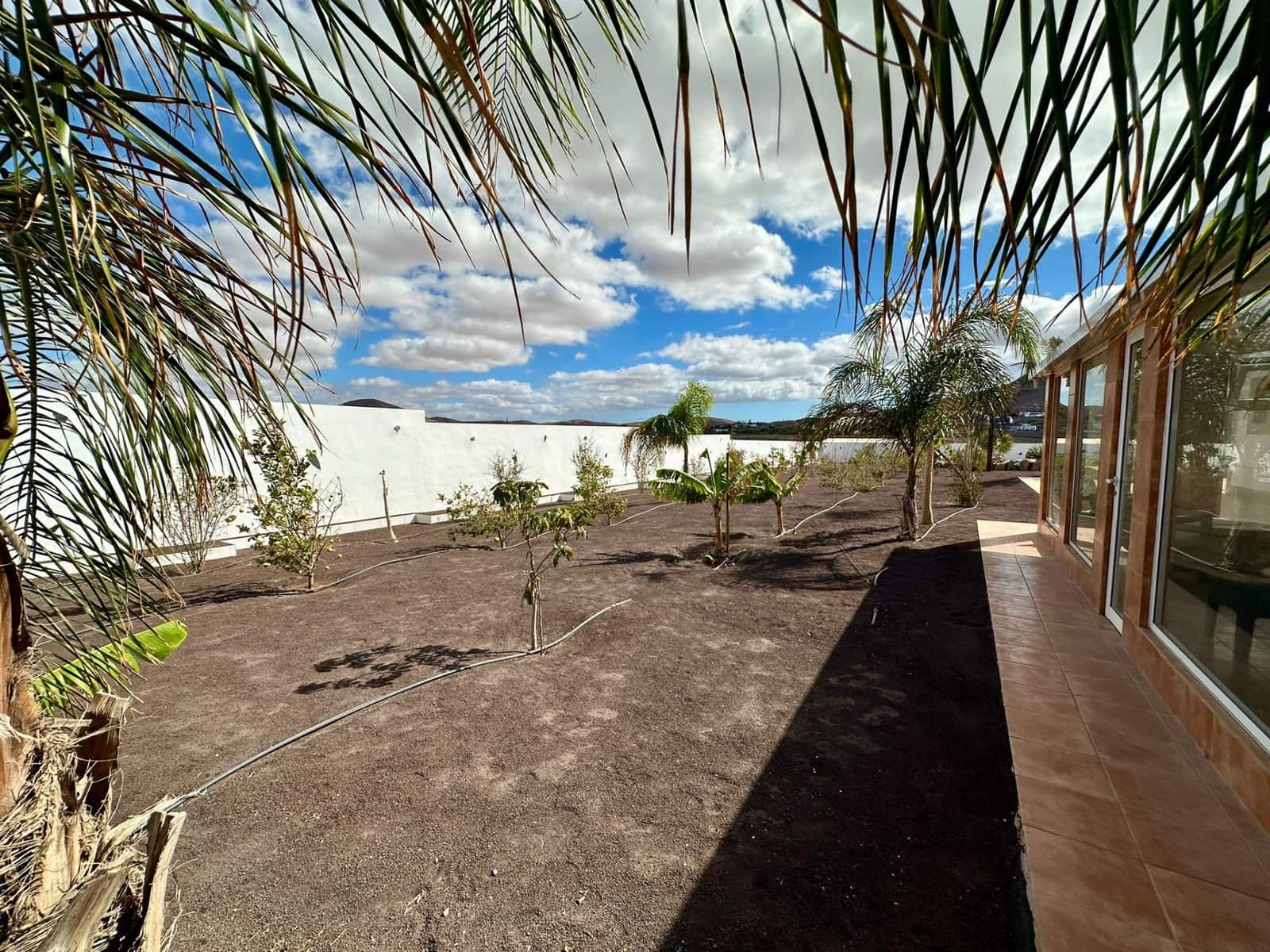 5 soveværelse Villa til salg i Tuineje med swimmingpool - € 695.000 (Ref: 9542166)