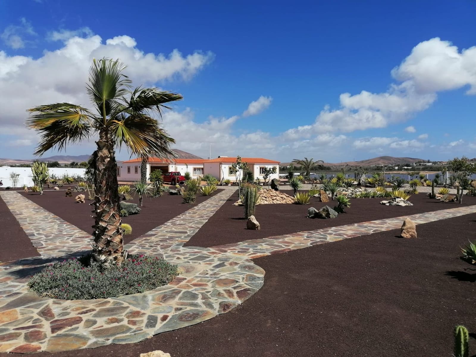 5 soveværelse Villa til salg i Tuineje med swimmingpool - € 695.000 (Ref: 9542166)