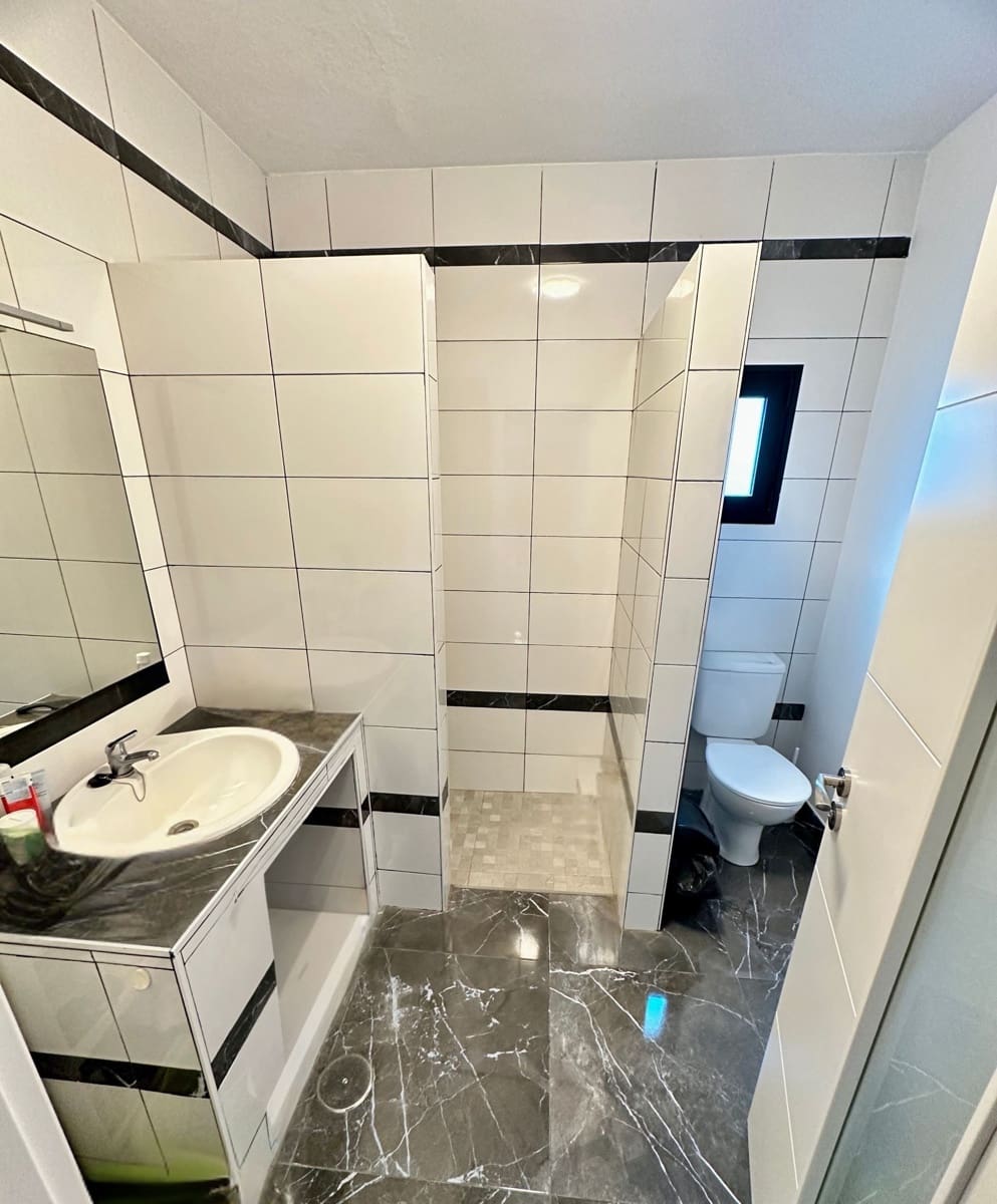 4 camera da letto Villa in vendita in Antigua con piscina garage - 350.000 € (Rif: 9542167)