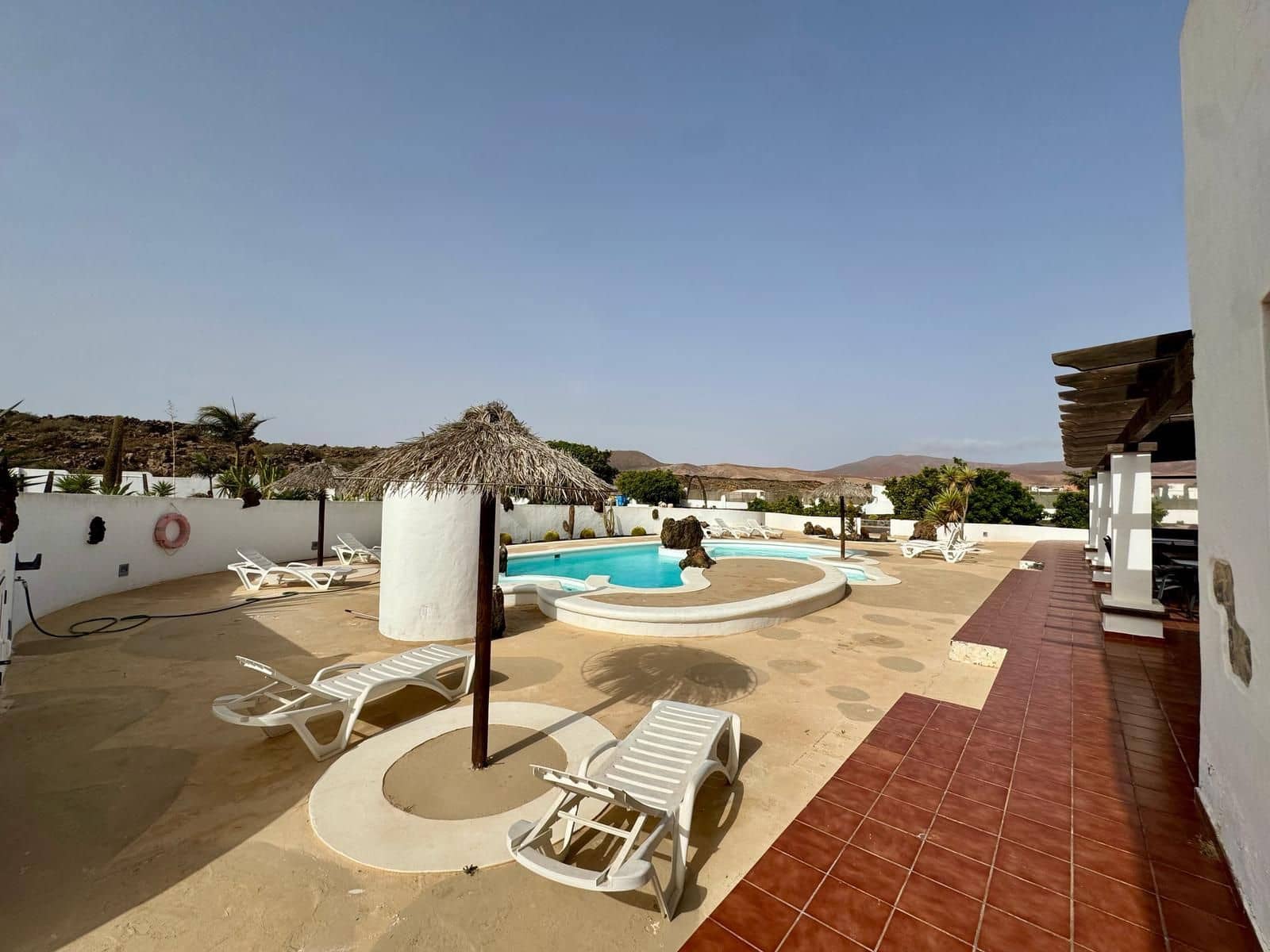 5 soveværelse Villa til salg i Antigua med swimmingpool garage - € 1.280.000 (Ref: 9542168)