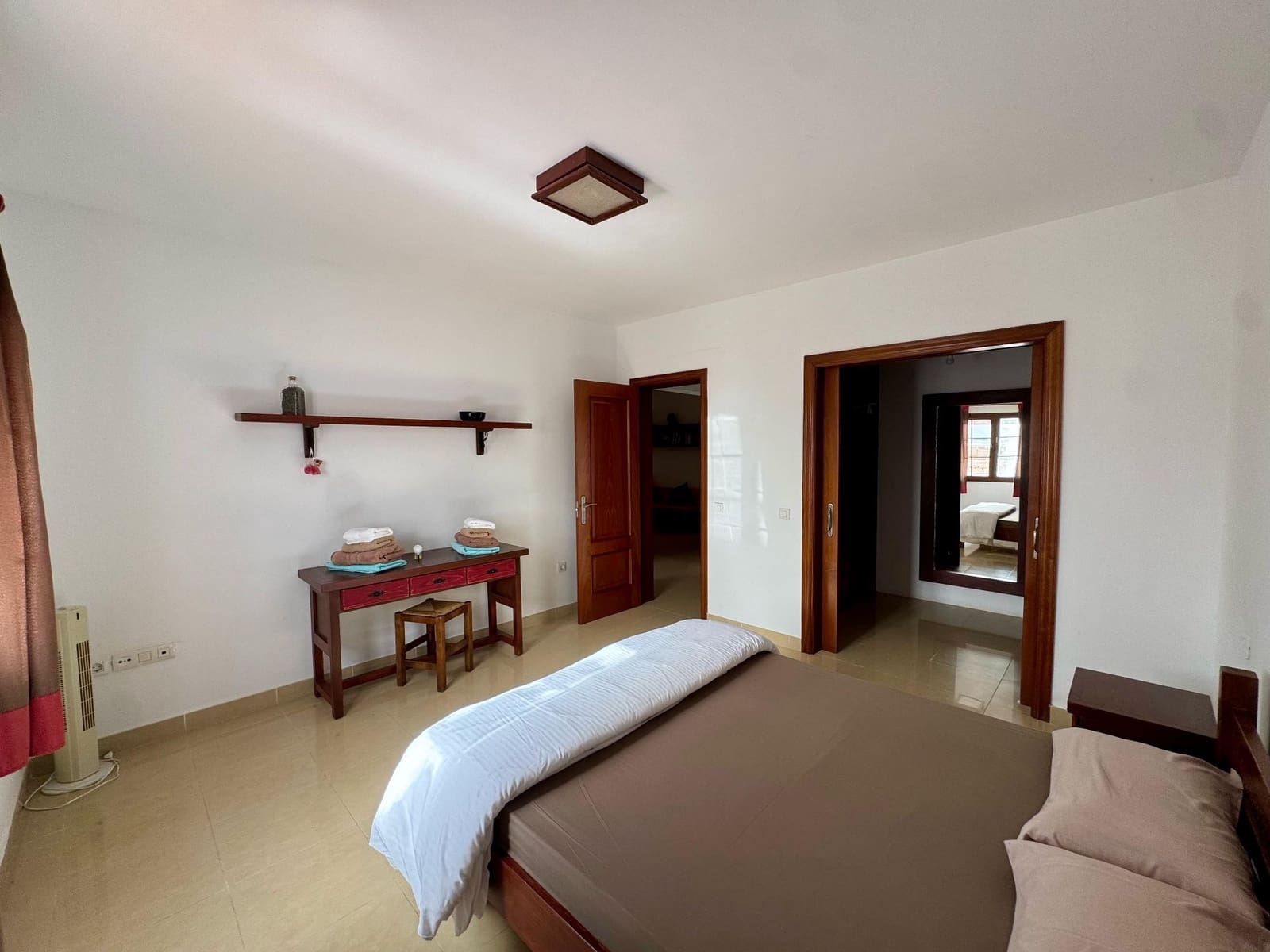 5 soveværelse Villa til salg i Antigua med swimmingpool garage - € 1.280.000 (Ref: 9542168)