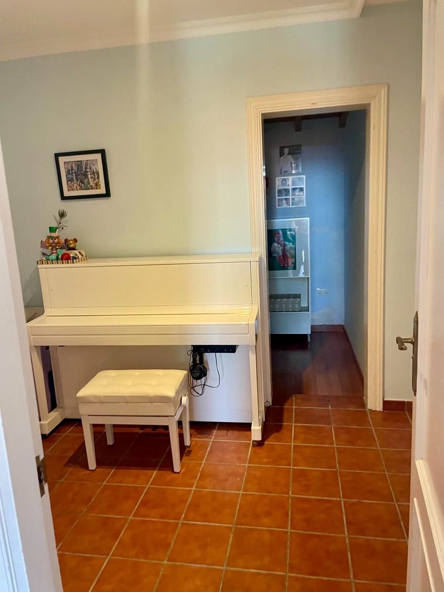 Casa de 3 habitaciones en Puerto del Rosario en venta con piscina - 330.000 € (Ref: 9542169)