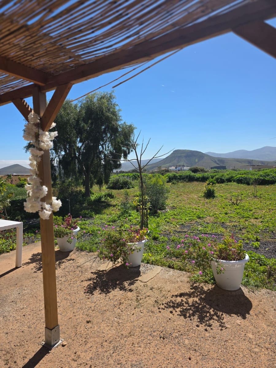 5 chambre Finca/Maison de Campagne à vendre à Puerto del Rosario avec garage - 380 000 € (Ref: 9542170)