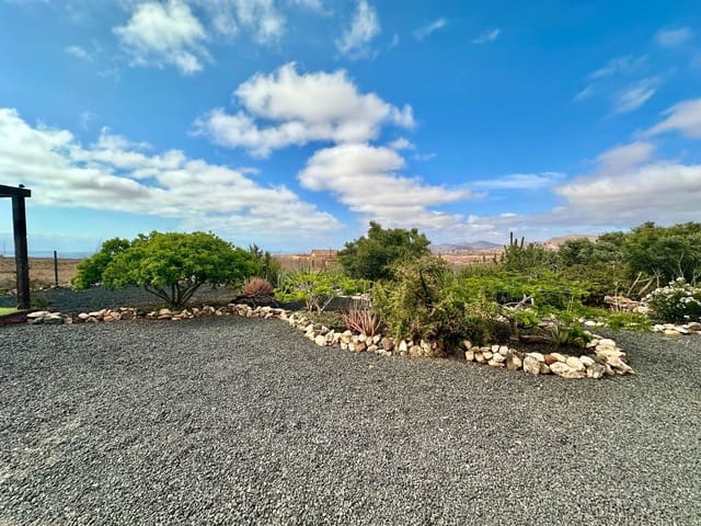 3 chambre Finca/Maison de Campagne à vendre à El Time, Puerto del Rosario avec garage - 619 900 € (Ref: 9542171)