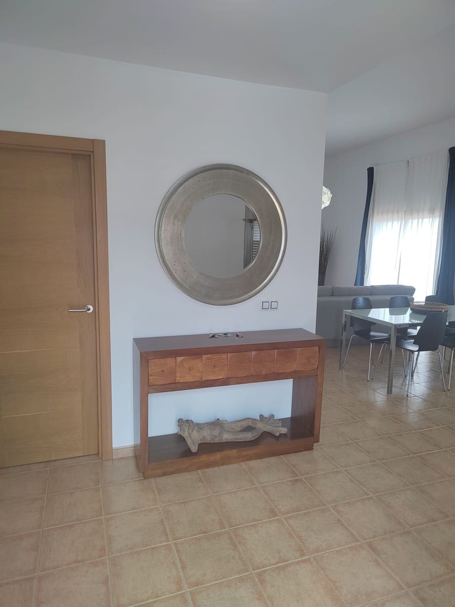 3 makuuhuone Huvila myytävänä paikassa Caleta de Fuste mukana uima-altaan - 475 000 € (Ref: 9542172)