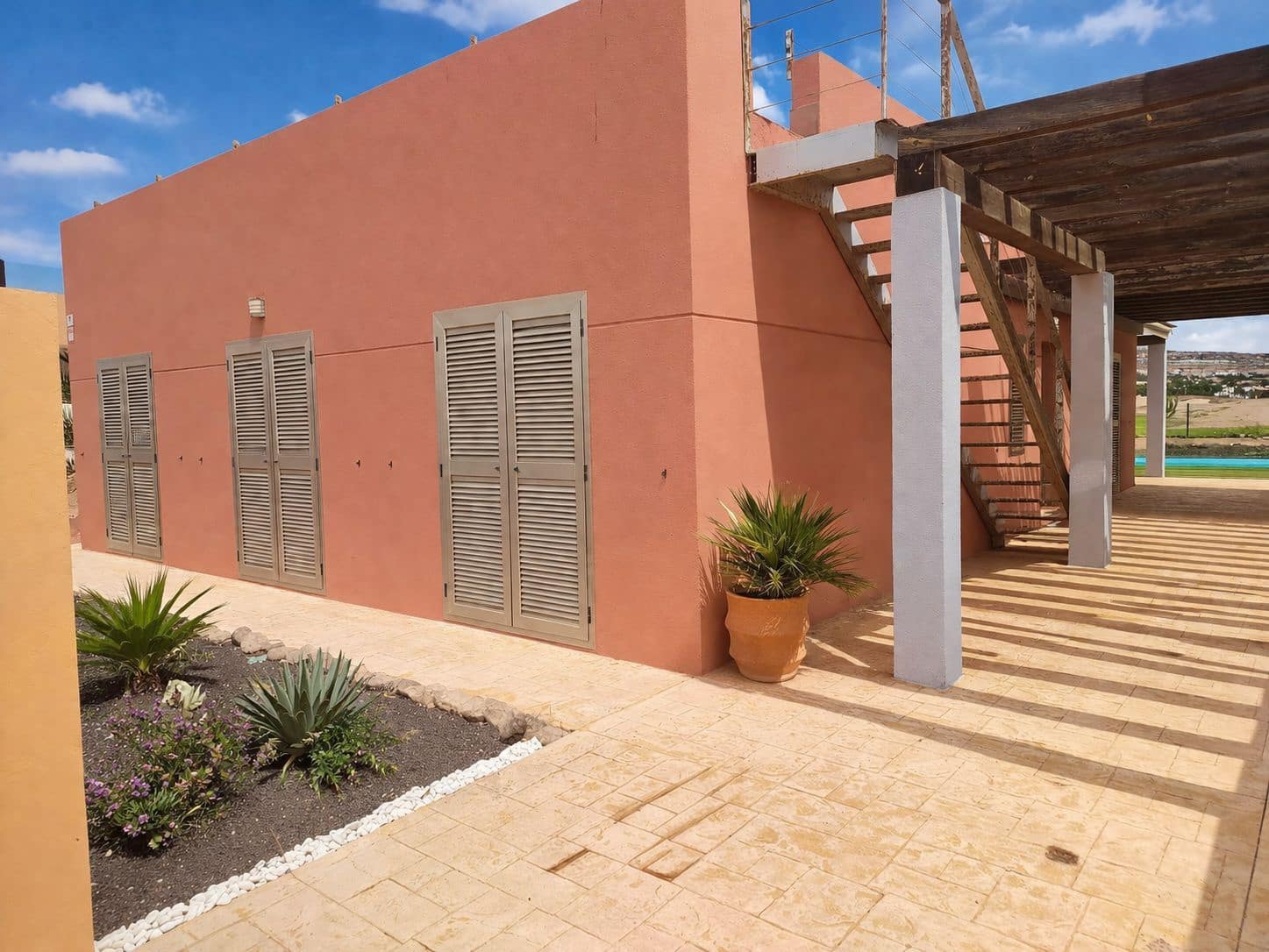 3 soveværelse Villa til salg i Caleta de Fuste med swimmingpool garage - € 475.000 (Ref: 9542172)