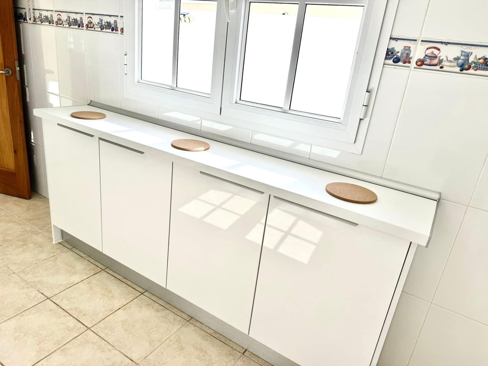 4 bedroom Villa for sale in Caleta de Fuste with pool garage - € 510,000 (Ref: 9542173)