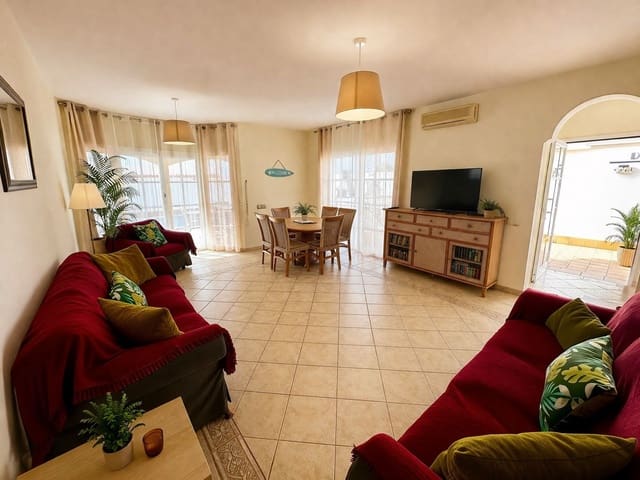 4 sypialnia Willa na sprzedaż w Caleta de Fuste, Antigua z basenem garażem - 510 000 € (Ref: 9542173)