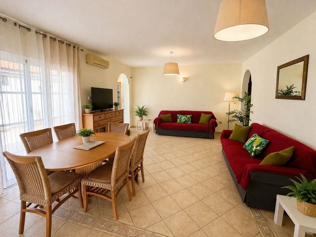 4 sypialnia Willa na sprzedaż w Caleta de Fuste, Antigua z basenem garażem - 510 000 € (Ref: 9542173)