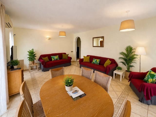 4 sypialnia Willa na sprzedaż w Caleta de Fuste, Antigua z basenem garażem - 510 000 € (Ref: 9542173)