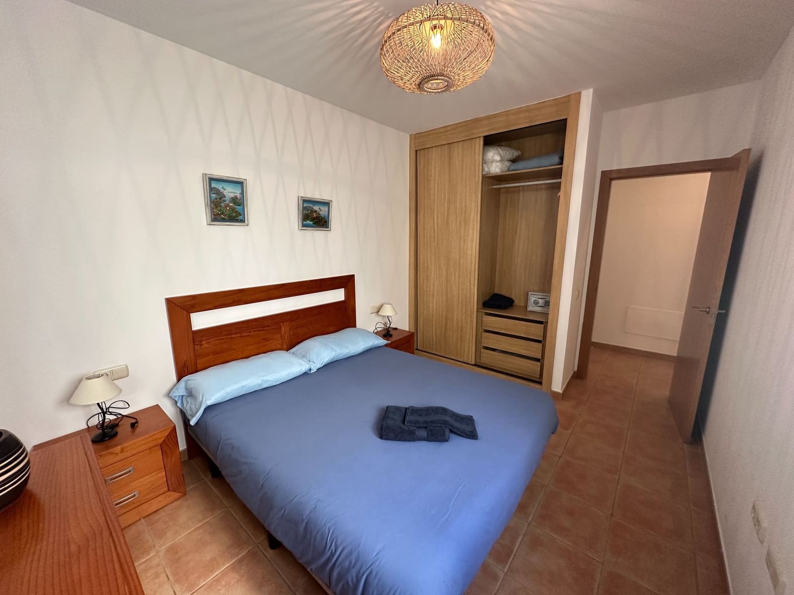 2 slaapkamer Flat te koop in El Cotillo met zwembad garage - € 320.000 (Ref: 9542174)