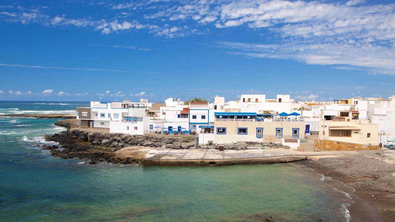 1 bedroom Apartment for sale in El Cotillo - € 220,000 (Ref: 9547637)