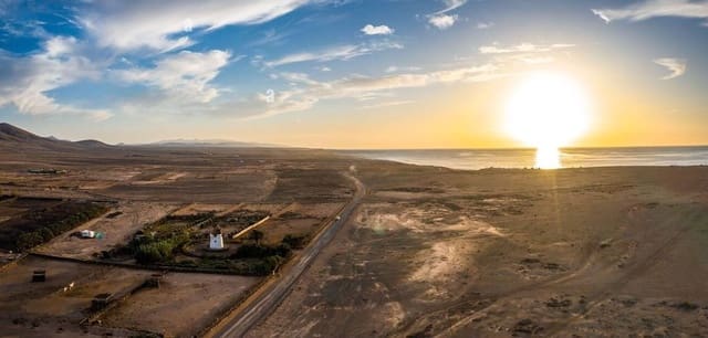 2 soverom Leilighet til salgs i El Cotillo, La Oliva - € 280 000 (Ref: 9547638)