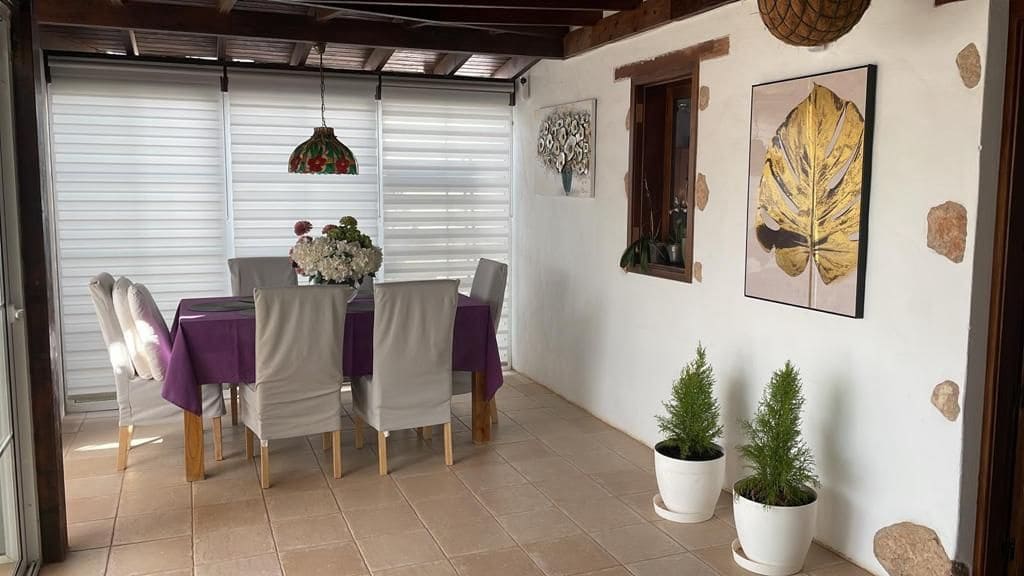 3 Zimmer Finca/Landgut zu verkaufen in Tuineje mit Pool - 469.000 € (Ref: 9554576)