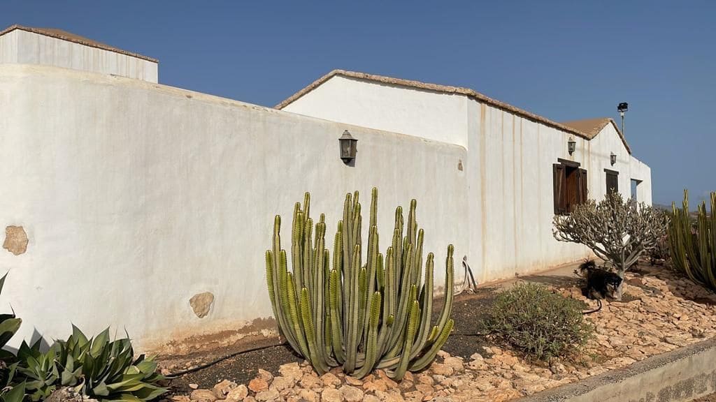 3 Zimmer Finca/Landgut zu verkaufen in Tuineje mit Pool - 469.000 € (Ref: 9554576)