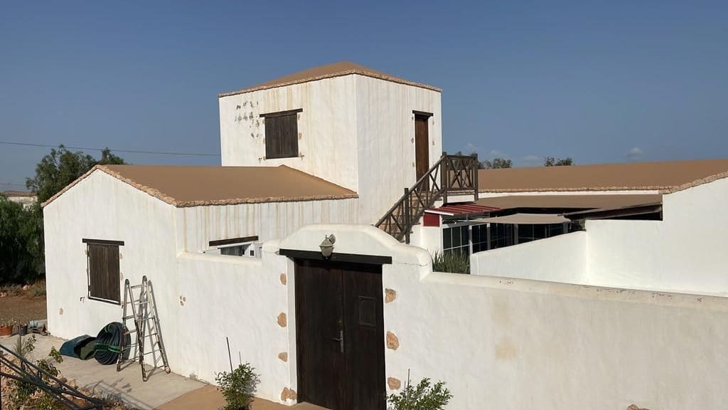 3 Zimmer Finca/Landgut zu verkaufen in Tuineje mit Pool - 469.000 € (Ref: 9554576)