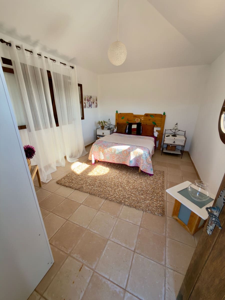 3 bedroom Finca/Country House for sale in Tuineje with pool - € 469,000 (Ref: 9554576)