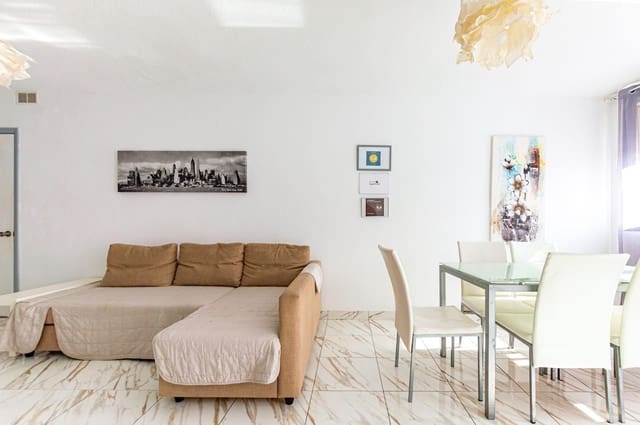 3 Zimmer Haus zu verkaufen in Corralejo, La Oliva - 290.000 € (Ref: 9554577)