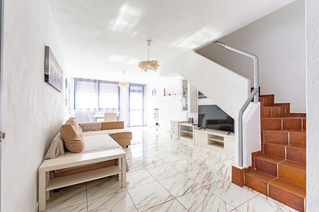 3 Zimmer Haus zu verkaufen in Corralejo, La Oliva - 290.000 € (Ref: 9554577)