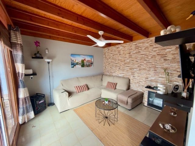 2 slaapkamer Huis te koop in Parque Holandes met zwembad - € 210.000 (Ref: 9554578)