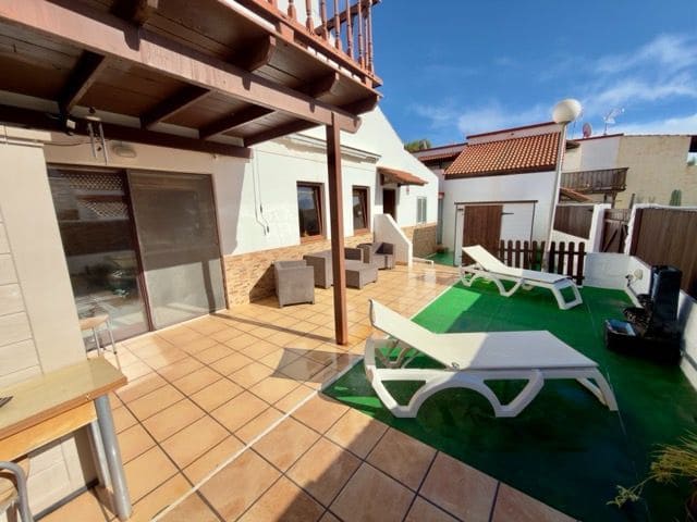 2 slaapkamer Huis te koop in Parque Holandés, La Oliva met zwembad - € 210.000 (Ref: 9554578)