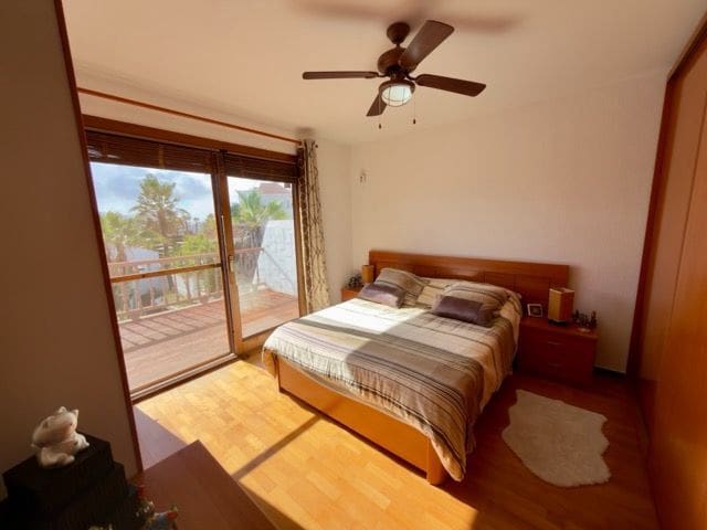 2 slaapkamer Huis te koop in Parque Holandes met zwembad - € 210.000 (Ref: 9554578)