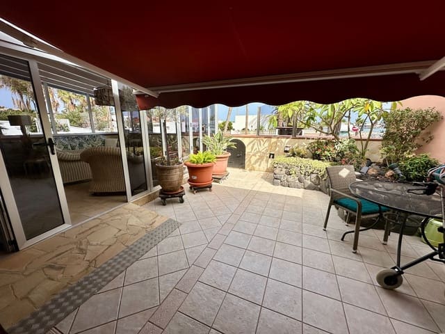 4 quarto Moradia para venda em Caleta de Fuste, Antigua com piscina garagem - 950 000 € (Ref: 9573975)