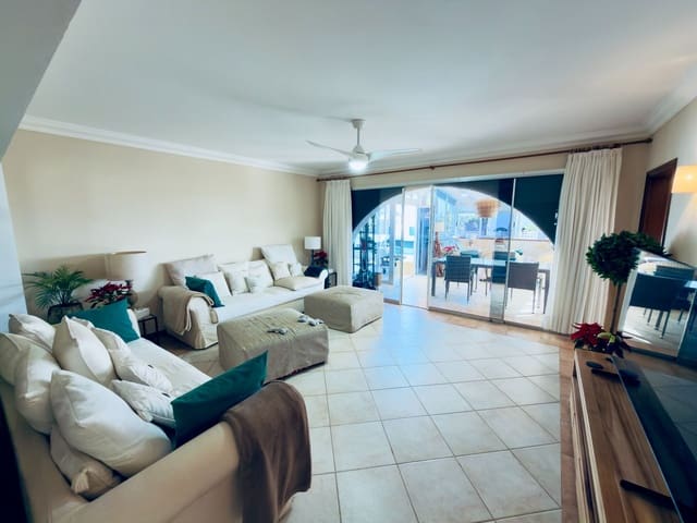 4 chambre Villa/Maison à vendre à Caleta de Fuste, Antigua avec piscine garage - 890 000 € (Ref: 9573975)