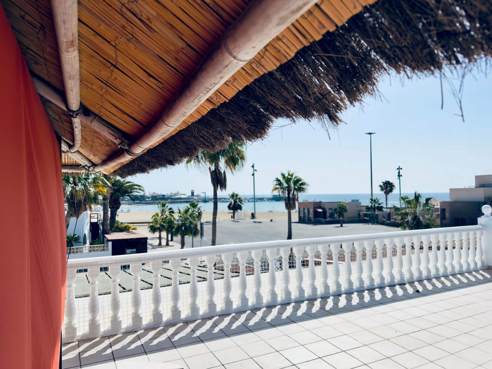 4 Zimmer Villa zu verkaufen in Caleta de Fuste mit Pool Garage - 890.000 € (Ref: 9573975)